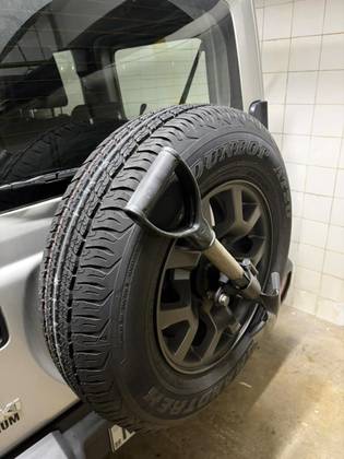 SUZUKI JIMNY 1.5 GASOLINA SIERRA 4YOU 4X4 MANUAL
